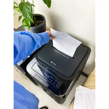 Уничтожитель документов ГЕЛЕОС АП55-4, DIN P-4 (4 ур-нь секр.), фрагмент 3,9х12мм, АВТОПОДАЧА 400 лист (70г/м2), пл.карты/скрепки/скобы, 55 литров