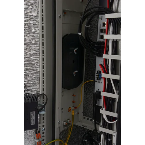 Уличный управляемый коммутационный узел, 8GPOE, климатического исполнения IP54, 48В 9Ач