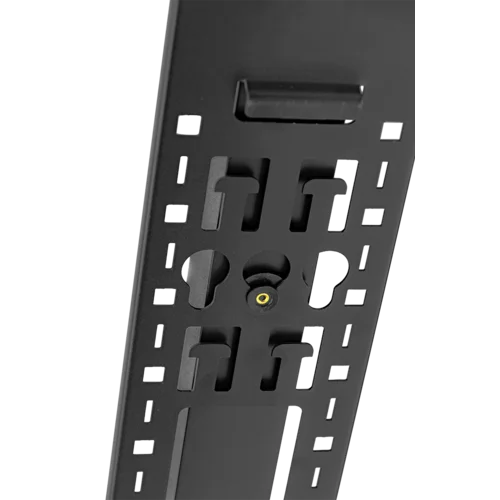 Блок розеток с функциями измерения и управления каждой розеткой серия STD, 36xC13, 6xC19, вход IEC60309 3x16A (3P+N+PE)