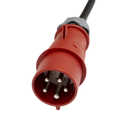 Блок розеток с функцией измерения серия Basic 48хC13 с замком, 12хC19 с замком, вход IEC60309 (32A 380 В 3P+N+PE)