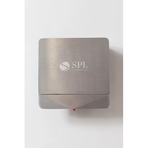 Люк на 1,5 поста (45х45), алюминий, с металлической коробкой, IP44