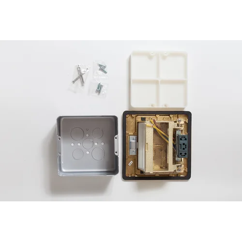 Люк на 2 поста (45х45), латунь, с металлической коробкой, IP44