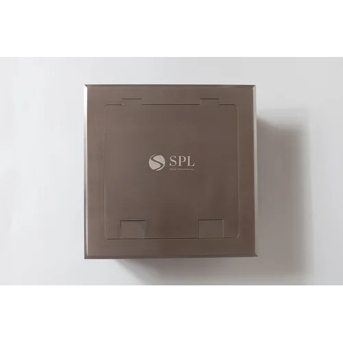 Люк на 4 поста (45х45), из нержавеющей стали, с коробкой, IP40