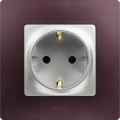 Розетка 1-м СП Etika 16А IP31 250В 2P+E с заземл. защ. шторки немецк. стандарт винтов. клеммы механи