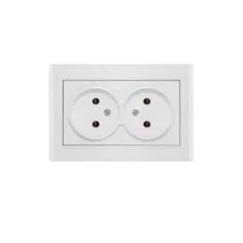 Розетка 2-м СП Бриллиант 16А IP20 без заземл. бел. UNIVersal 7947519