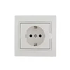 Розетка 1-м СП Mira 16А IP20 с заземл. с бел. вставкой керамика бел. LEZARD 701-0202-122
