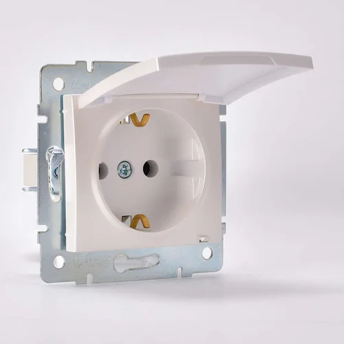 Розетка 1-м СП Karina с заземл. с крышкой термопласт механизм жемчуж./бел. перламутр. LEZARD 707-308