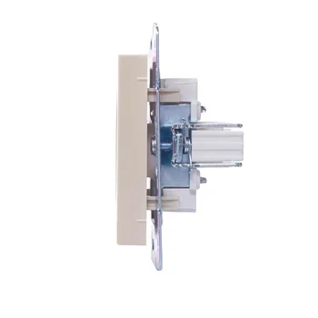 Розетка компьютерная 1-м СП Vesna механизм крем. LEZARD 742-0388-139