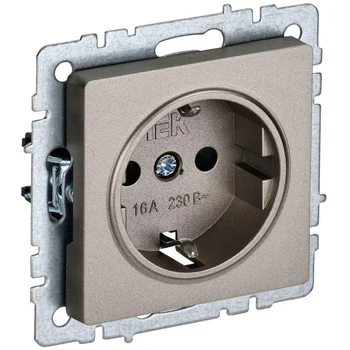Розетка BRITE РС11-1-0-БрШ 16А с заземл. без защ. шторки шампань IEK BR-R11-16-K37