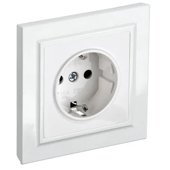 Розетка BRITE РСР14-1-0-БрБ 16А в сборе с заземл. защ. шторки бел. IEK BR-R14-16-K01-F