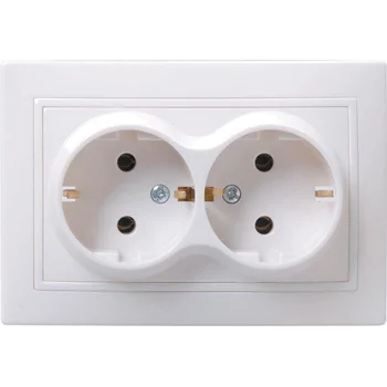 Розетка 2-м СП Кварта РС12-3-КБ 16А IP20 с заземл. без защ. шторок бел. IEK ERK24-K01-16-DM