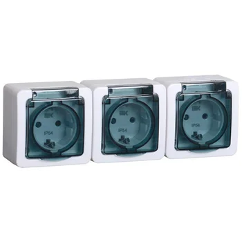 Розетка 3-м ОП Гермес Plus РСб23-3-ГПБд 16А IP54 с заземл. с дым. крышкой бел. IEK ERMP32-K03-16-54-