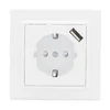 Розетка 1-м СП Минск 16А IP20 с заземл. защ. шторки с заряд. устройством USB 1А бел. EKF ERR16-028-1