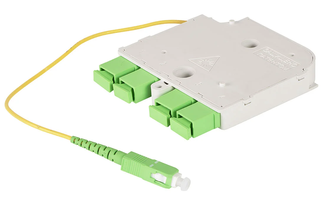 Универсальный сплиттерный модуль на 4 абонента LIGHT PON УСМ 1х4 SC/APC