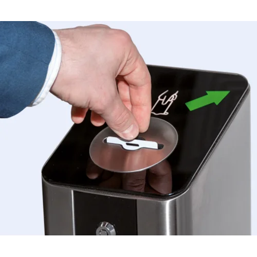 Картоприемник IC05