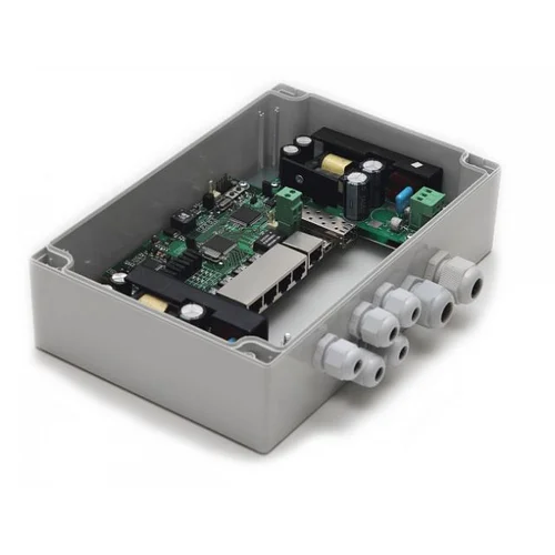 Уличный 6-портовый управляемый коммутатор TFortis PSW-1G4F для подключения 4 камер