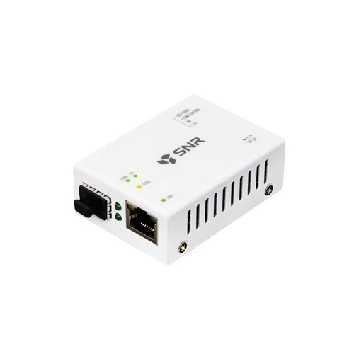 Медиаконвертер 10/100/1000-Base-T / 100/1000Base-FX с SFP-портом