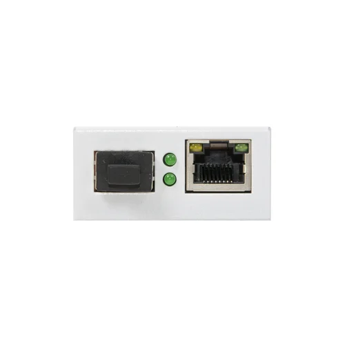 Медиаконвертер 10/100/1000-Base-T / 100/1000Base-FX с SFP-портом