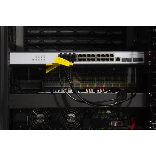 Центр Обработки Данных Модульный SNR ONE (42/20Uх600х1200, Indoor, IP55, IT-5кВт, AC-6кВт)