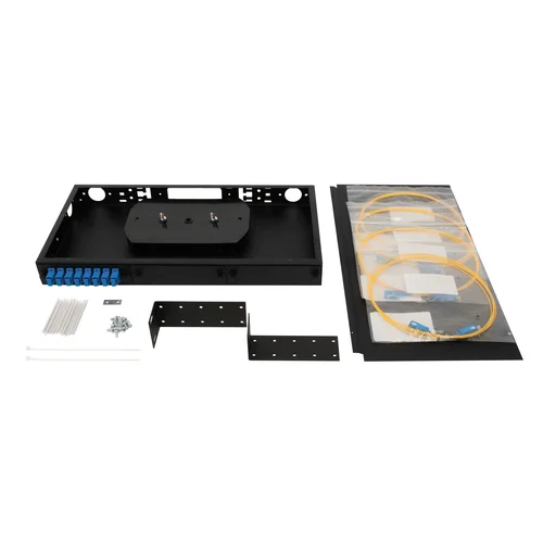 Кросс оптический 19" (ШКОС) укомплектованный на 8 SC портов, черный (комплект с розетками и пигтейлами)