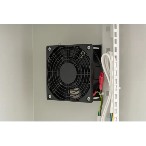 Шкаф настенный 15U с обзорной дверью, IP55, глубина 450мм (охлаждение, контроль климата)