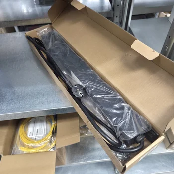 Блок розеток серии SNR-PDU базовый на 9хSchuko, шнур питания 2 м 3x1.5 мм² с вилкой Schuko, 16A