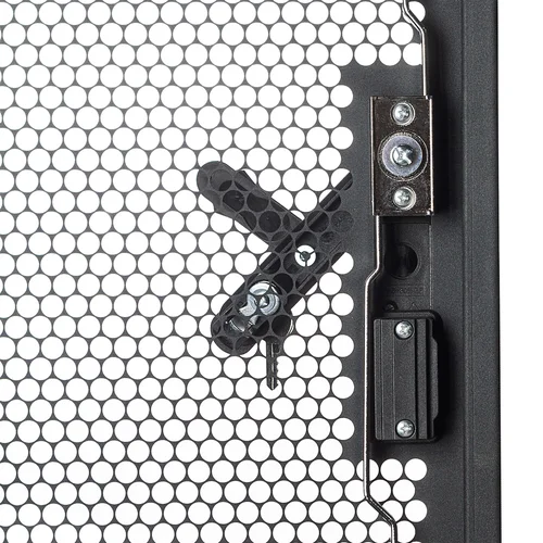 Шкаф телекоммуникационный напольный 42U 600x800мм, серия TFC (SNR-TFC-426080-CPDP-B-SF)