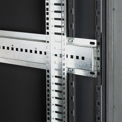 Шкаф телекоммуникационный напольный 42U 600x800мм, серия TFC (SNR-TFC-426080-CPDP-B-SF)