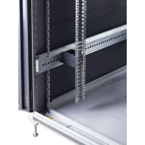 Шкаф телекоммуникационный напольный 47U 800x1000мм, серия TFC (SNR-TFC-478010-CPDP-G-SF)