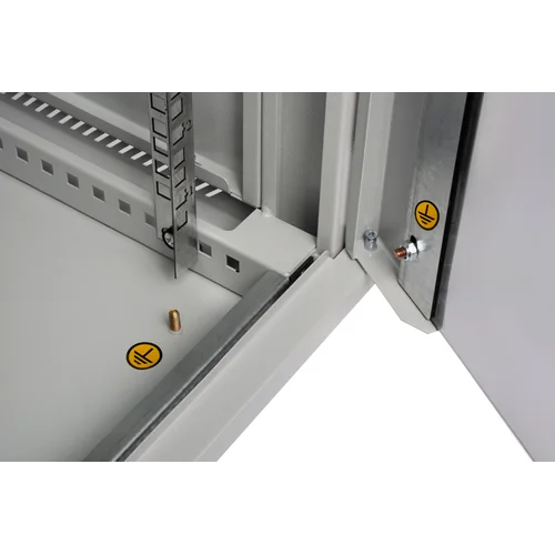 Шкаф телекоммуникационный настенный 12U, 600х600х635 (ШхГхВ)