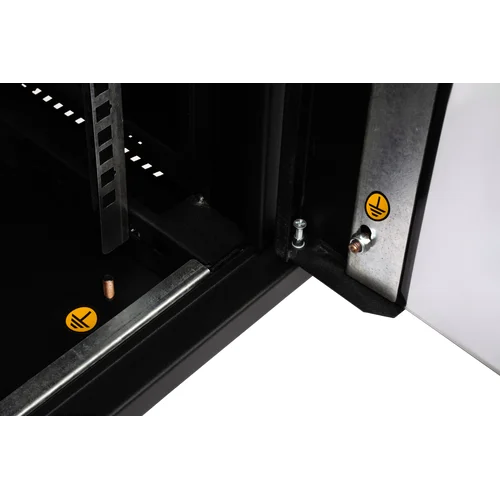 Шкаф телекоммуникационный настенный 18U, 600х450х901 (ШхГхВ)