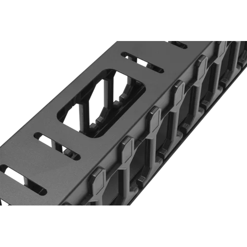 Вертикальный кабельный организатор с крышкой, 90х110мм, 48U