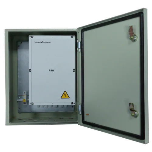 Металлический шкаф с установленым оптическим кросом для PSW-2G-UPS
