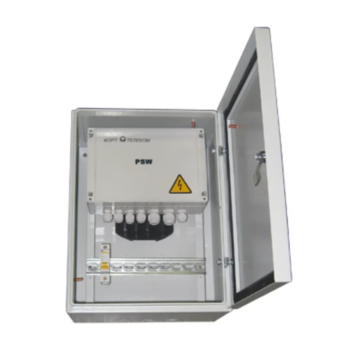 Металлический шкаф с установленым оптическим кроссом для PSW