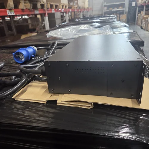 Стоечный переключатель нагрузки Tesla Power 2U 16хC13, 2хC19, вход IEC60309 (32A 230 В 2P+E)