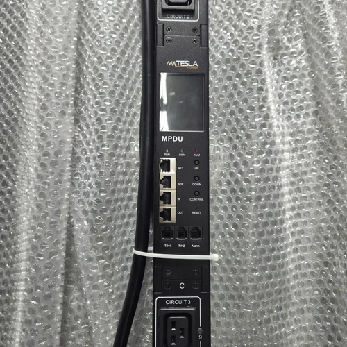 Блок розеток с функцией управления каждой розеткой серия STD, 20xC13, 4xC19, вход IEC60309 32A (2P+PE), (уценка)