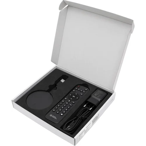 Приставка телевизионная HDMI-Dongle 4K IPTV Vermax UHD450Y2G