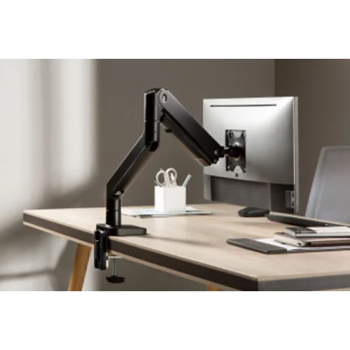 Кронштейн для мониторов Ultramounts UM730 черный 17"-45" макс.16кг крепление к столешнице поворот и